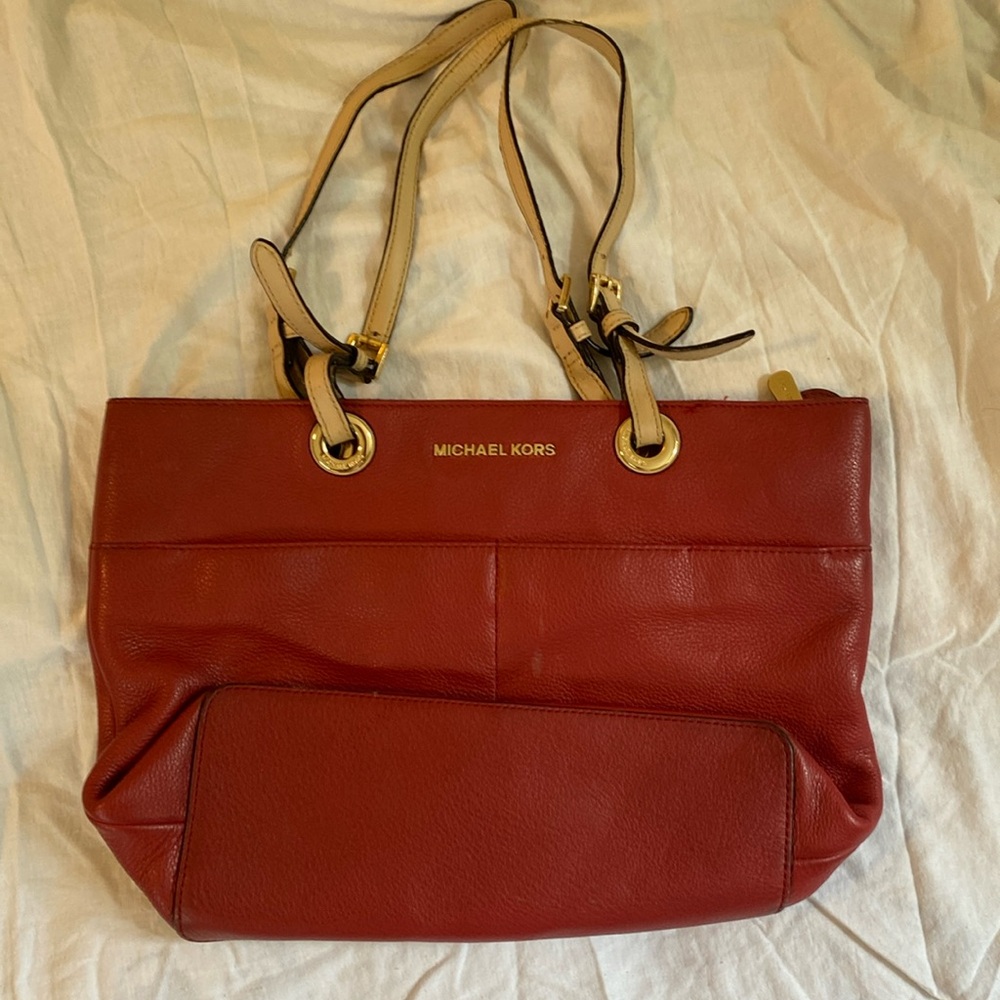 Red Micheal Kors Shoulder Bag